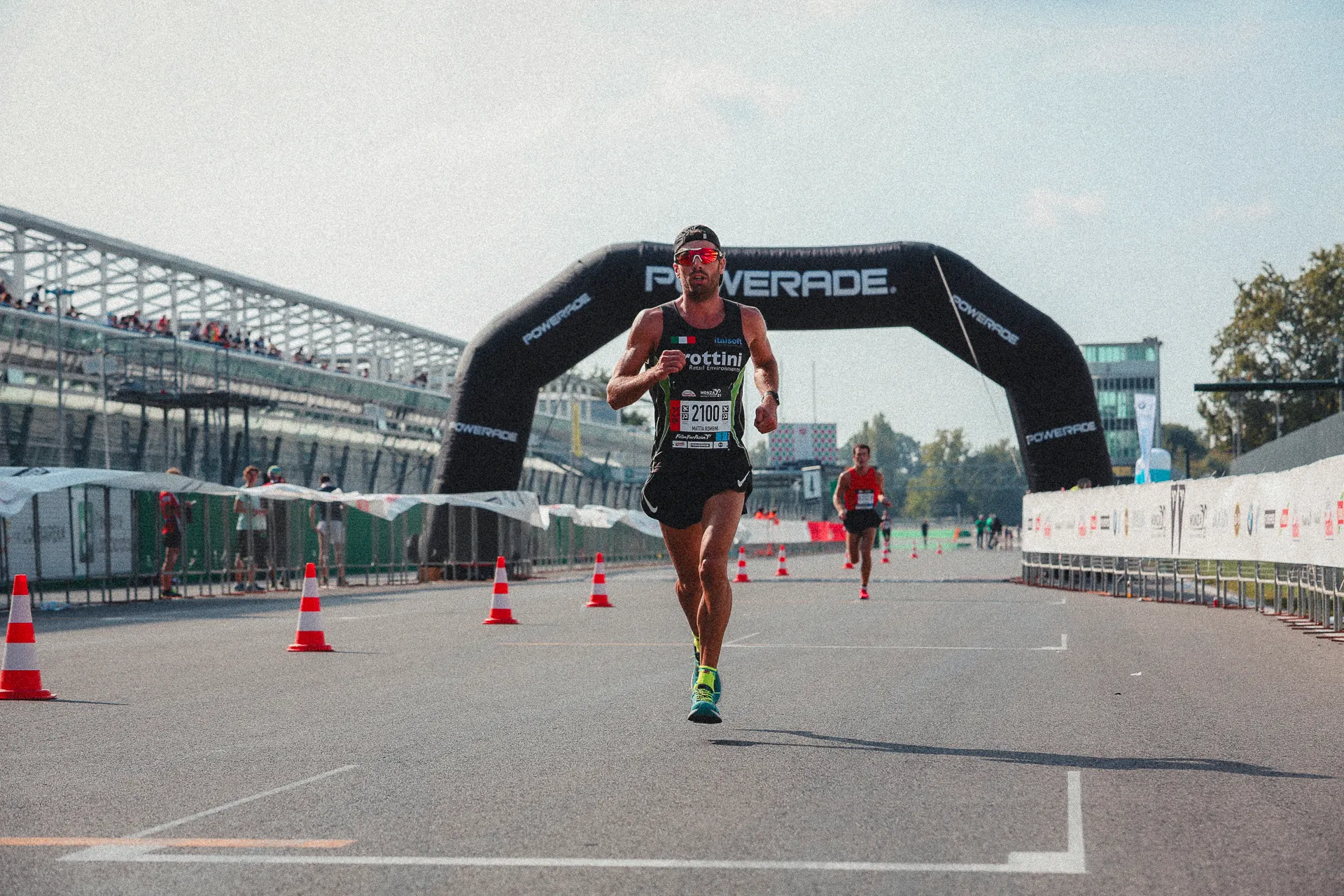 salomon-running-runner-man