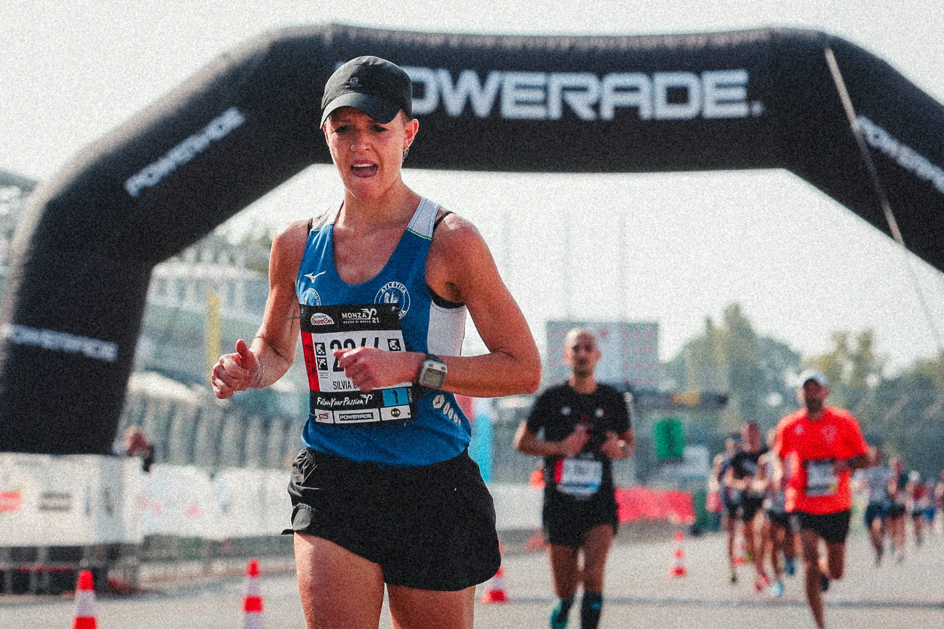 salomon-running-runner-woman